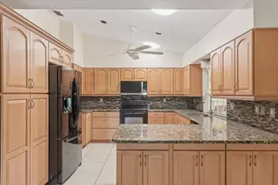 880 Lemon Bay Dr, Venice, FL 34293 - Photo 34