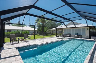 880 Lemon Bay Dr, Venice, FL 34293 - Photo 14