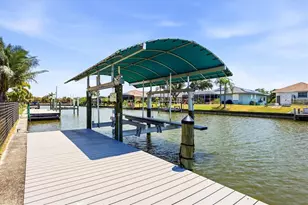 15610 Seafoam Cir, Port Charlotte, FL 33981 - Photo 2