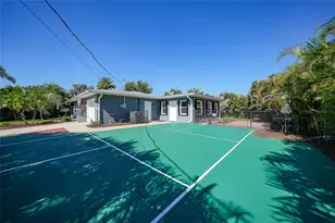 104 Free Ct SE, Port Charlotte, FL 33952 - Photo 4