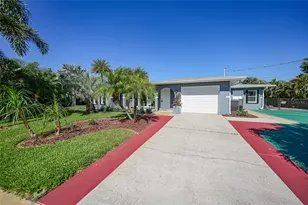104 Free Ct SE, Port Charlotte, FL 33952 - Photo 38