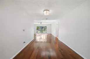104 Free Ct SE, Port Charlotte, FL 33952 - Photo 8