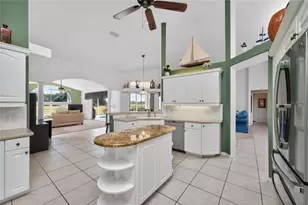 28 Medalist Ct, Rotonda West, FL 33947 - Photo 20