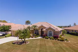 8207 Lakeside Dr, Englewood, FL 34224 - Photo 2