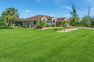 8251 Arlewood Cir, Port Charlotte, FL 33981 - Photo 2