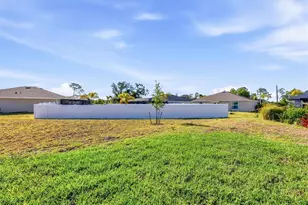 113 Lilyan Ct, Rotonda West, FL 33947 - Photo 34