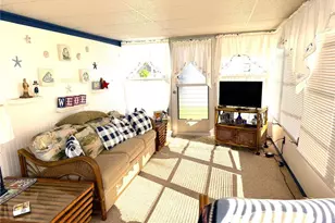 527 Blackburn Blvd, North Port, FL 34287 - Photo 12