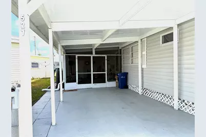 527 Blackburn Boulevard, North Port, FL 34287 - Photo 2