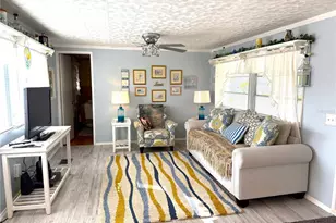 527 Blackburn Blvd, North Port, FL 34287 - Photo 8