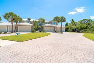 10700 Lemon Creek Loop, Englewood, FL 34224 - Photo 2