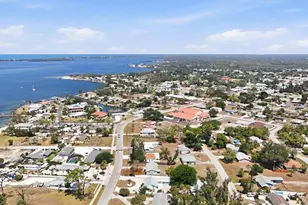 436 Sunset Dr, Englewood, FL 34223 - Photo 40