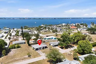 436 Sunset Dr, Englewood, FL 34223 - Photo 2