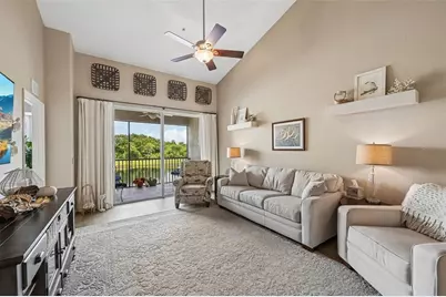 1003 Fairwaycove Lane #201, Bradenton, FL 34212 - Photo 6
