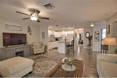 689 Michigan Avenue, Englewood, FL 34223 - Photo 8