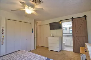 689 Michigan Ave, Englewood, FL 34223 - Photo 16