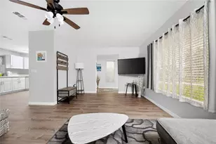 1014 Darby Dr NW, Port Charlotte, FL 33948 - Photo 8