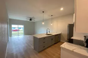10526 Pendleton Ave, Englewood, FL 34224 - Photo 2