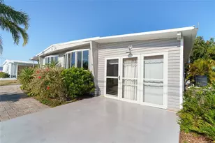 1320 Seagull Dr, Englewood, FL 34224 - Photo 4
