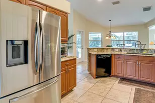 289 W Pine Valley Ln, Rotonda West, FL 33947 - Photo 6