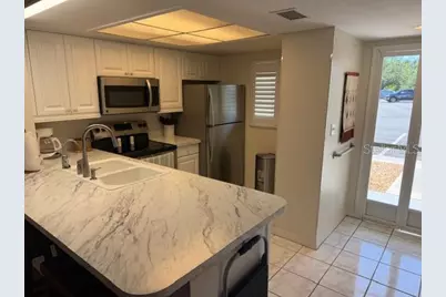 12538 SW Kingsway Circle #403, Lake Suzy, FL 34269 - Photo 4