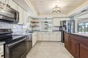 11 Oakland Hills Ct, Rotonda West, FL 33947 - Photo 18