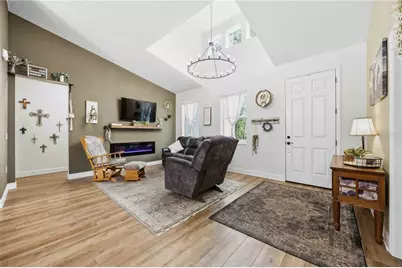 1211 Hollywood Lane, Lakeland, FL 33809 - Photo 4