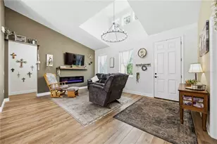 1211 Hollywood Ln, Lakeland, FL 33809 - Photo 4