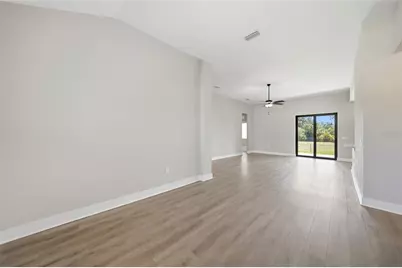 5104 Munhall Street, Port Charlotte, FL 33981 - Photo 10