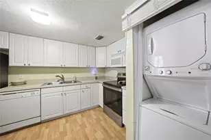 1051 Forrest Nelson Blvd, Port Charlotte, FL 33952 - Photo 10