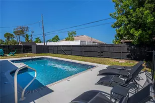 1050 Olympia Rd, Venice, FL 34293 - Photo 50