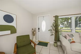 1050 Olympia Rd, Venice, FL 34293 - Photo 12