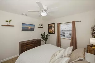1050 Olympia Rd, Venice, FL 34293 - Photo 42