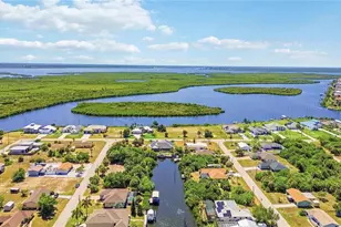 18042 Petoskey Cir, Port Charlotte, FL 33948 - Photo 52