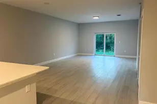 10385 Port Everglades St, Port Charlotte, FL 33981 - Photo 4