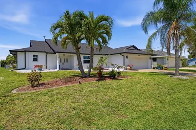 256 Mark Twain Lane, Rotonda West, FL 33947 - Photo 2