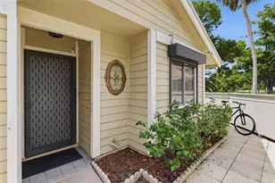 3016 Sail Pointe Cir, Venice, FL 34293 - Photo 8