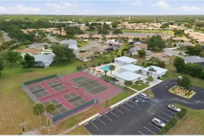 3016 Sail Pointe Circle #4A, Venice, FL 34293 - Photo 2