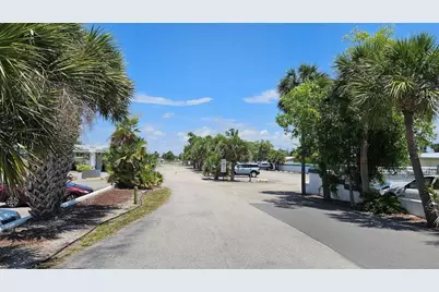 1460 S McCall Road #E4, Englewood, FL 34223 - Photo 32