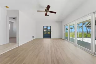 316 S Mango St, Englewood, FL 34223 - Photo 10