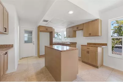316 S Mango Street, Englewood, FL 34223 - Photo 6