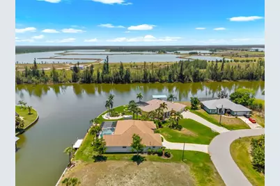 10490 Sunbury Drive, Port Charlotte, FL 33981 - Photo 40