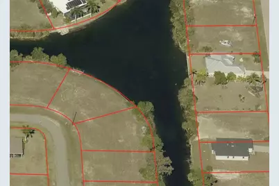 1133 NE 32nd Terrace, Cape Coral, FL 33909 - Photo 2