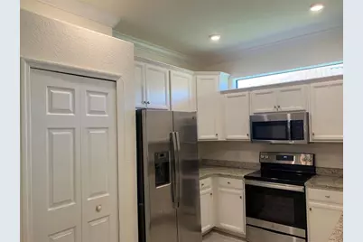 12259 Amica Loop, Venice, FL 34293 - Photo 6
