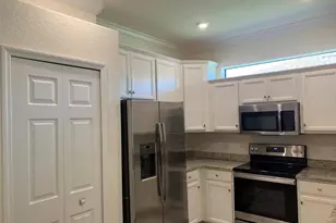 12259 Amica Loop, Venice, FL 34293 - Photo 6