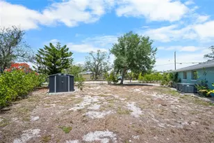 139 Hosmer Ave, Englewood, FL 34223 - Photo 42