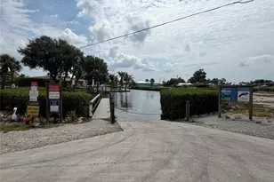 1941-1943 Forked Creek Dr, Englewood, FL 34223 - Photo 24