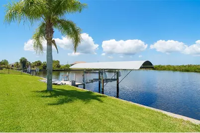 4195 Surfside Court, Port Charlotte, FL 33948 - Photo 4