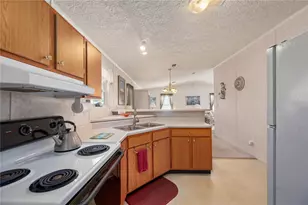 24437 Harbor View Rd, Punta Gorda, FL 33980 - Photo 22