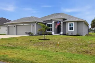 48 Long Meadow Ln, Rotonda West, FL 33947 - Photo 1