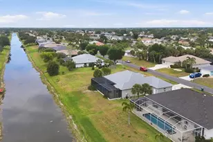 48 Long Meadow Ln, Rotonda West, FL 33947 - Photo 40